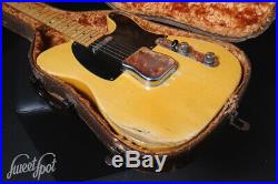1951 Fender Telecaster Blonde + Thermometer Case