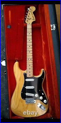 1976 USA Fender Stratocaster Electric Guitar
