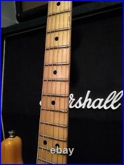 1976 USA Fender Stratocaster Electric Guitar