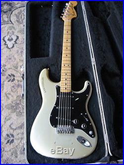 1979 Fender Stratocaster 25th Anniversary electric guitar SILVER rare vintage