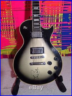 1980 Gibson Silverburst by Les Paul, signed by Les Paul