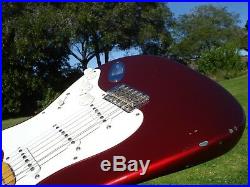 1988 Fender 57 1957 American Vintage RI Stratocaster AVRI Candy Apple Red