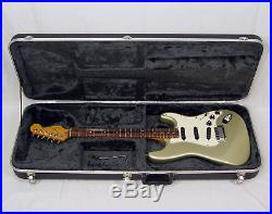 1997 Fender American Standard Stratocaster Inca Silver USA with Hardshell Case