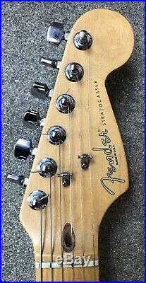 1998 Fender American Standard Stratocaster Black Maple Neck Tortoise Shell Guard