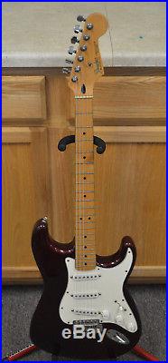 2001-2002 Fender Stratocaster Wine Red MIM USED FREE SHIPPING