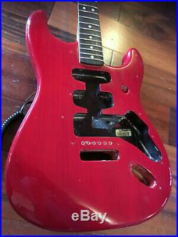 2003 Fender Stratocaster Deluxe Super Strat Neck Rosewood Crimson Ash Body