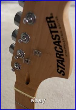 2006 Maple Fender Starcaster Stratocaster Maple Neck 70's Headstock Very Good