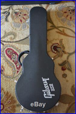2007 Gibson Les Paul Classic Custom Antique White 6 String