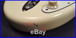2012 FENDER USA AMERICAN STRATOCASTER Electric Guitar WHITE with Case