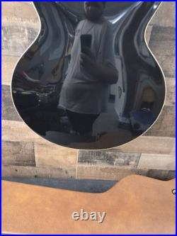 2022 Gibson ES-335 Dot Ebony Finish With Ohsc 8 Lb