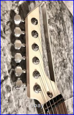 22-Fret Electric Guitar, Solid Body, Used