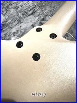 22-Fret Electric Guitar, Solid Body, Used