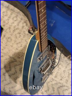 AUTHENTIC VINTAGE BLUE TEARDROP CRESCENDO GUITAR FROM BEFORE 1980 Condition VG++
