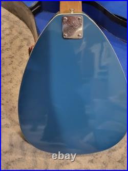 AUTHENTIC VINTAGE BLUE TEARDROP CRESCENDO GUITAR FROM BEFORE 1980 Condition VG++