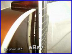 Benedetto Bravo 16 Electric Archtop Antique Burst Guitar