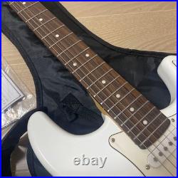 Busker's Electric Guitar Set White with Case and Manual