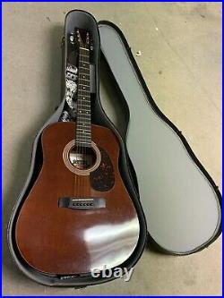 Class 950 Series Acoustic Guitar With Case