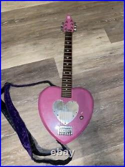 Daisy rock heart shaped electric guitar
