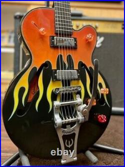 Epiphone Flamekat -Ebony with Flame Graphic- Hollow Body 2000 Electric Guitar