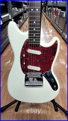 FENDER JAPAN MG65-86 Used 2008 Poplar body Maple neck Rosewood fingerboard White