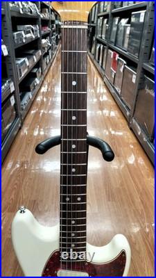 FENDER JAPAN MG65-86 Used 2008 Poplar body Maple neck Rosewood fingerboard White