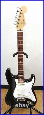 FENDER JAPAN ST-33R Electric Guitar Used