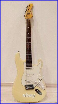 FERNANDES Electric Guitar White Used Good