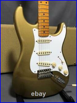 Fender Amedvin Blender Americanvintage57 Gold