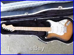 Fender American Deluxe Stratocaster Electric Guitar V-neck