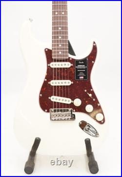 Fender American Professional II Stratocaster 6-String Electric Guitar White Fender American Professional II Stratocaster 6-String Electric Guitar White