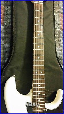 Fender American Special Stratocaster HSS with Gig Bag