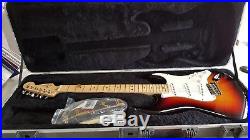 Fender American Standard Stratocaster with Case near mint condition