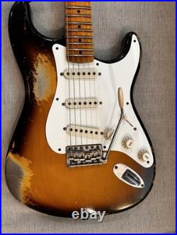 Fender Custom Shop 1957 Stratocaster Relic Two Tone Sunburst