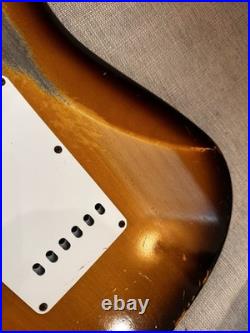 Fender Custom Shop 1957 Stratocaster Relic Two Tone Sunburst