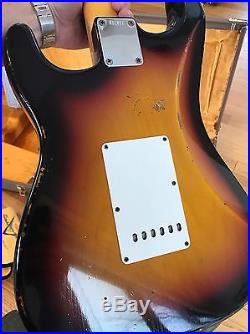 Fender Custom Shop Stratocaster 63 Sunburst Relic