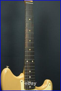 Fender Duo-Sonic 1959-1960 Electric Guitar