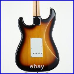 Fender FSR Made in Japan Traditional II 50s Stratocaster -2 Tone Sunburst Safe P