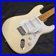 Fender_Japan_ST_54_WHT_S0_01_ma