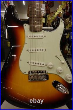 Fender Japan Traditional 60 Stratocaster Strat Sunburst Electric Guitar