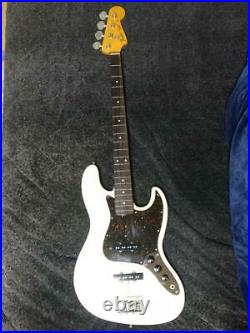 Fender Jazzbase White