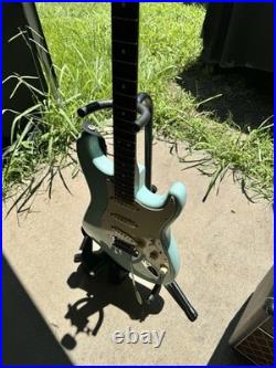 Fender Limited American ProfessionalStratocaster- Daphne Blue