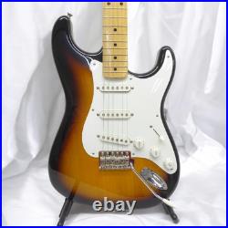 Fender Made in Japan Traditional II 50's Stratocaster Electric Guitar + Soft Ca Fender Made in Japan Traditional II 50's Stratocaster Electric Guitar + Soft Ca