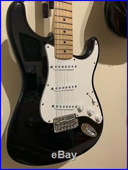 Fender Mexican Strat Stratocaster Black Electric Guitar MIM