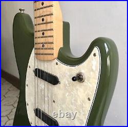 Fender Mustang Offset Guitar Olive Green Now Discontinued 2017 Near Mint