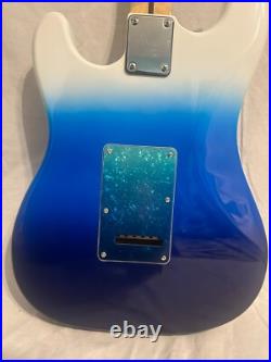Fender Player Plus Stratocaster SSS Gradient Belair Blue