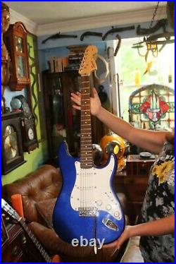 Fender Squier Affinity Strat Stratocaster Electric Blue NICE