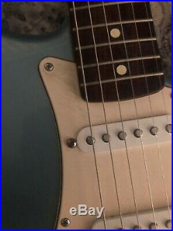 Fender Standard Stratocaster 2001 Ice Blue MIM