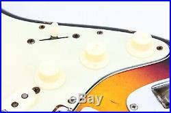 Fender Stratocaster 1962 Pre-CBS 3-tone sunburst finish original Vintage