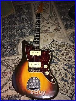 Fender jazzmaster 1961 electric guitar in his original case