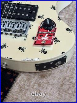 Fernandes Zo-3 Chubby Gang White Skull Rare Item